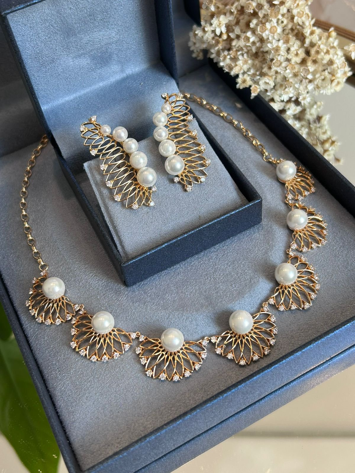 Conjunto Brinco e Colar Pérola Shell