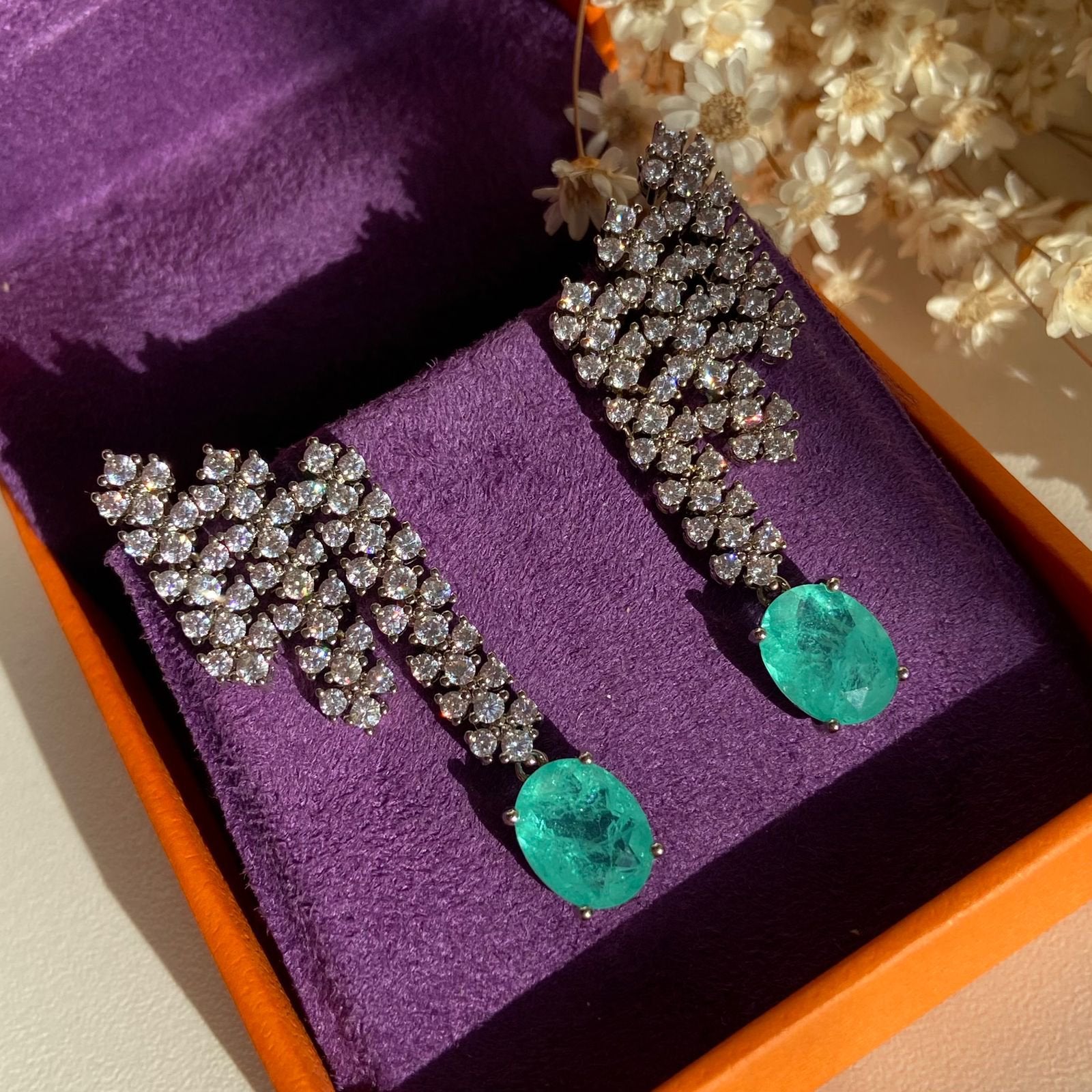 Brinco EarCuff Maleável Turmalina Banho Ródio Branco