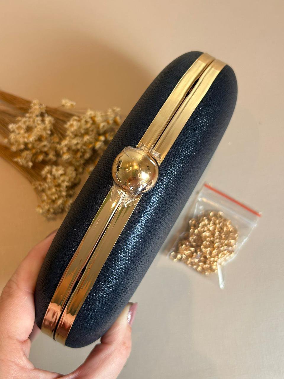 Bolsa Clutch Oval Azul Marinho