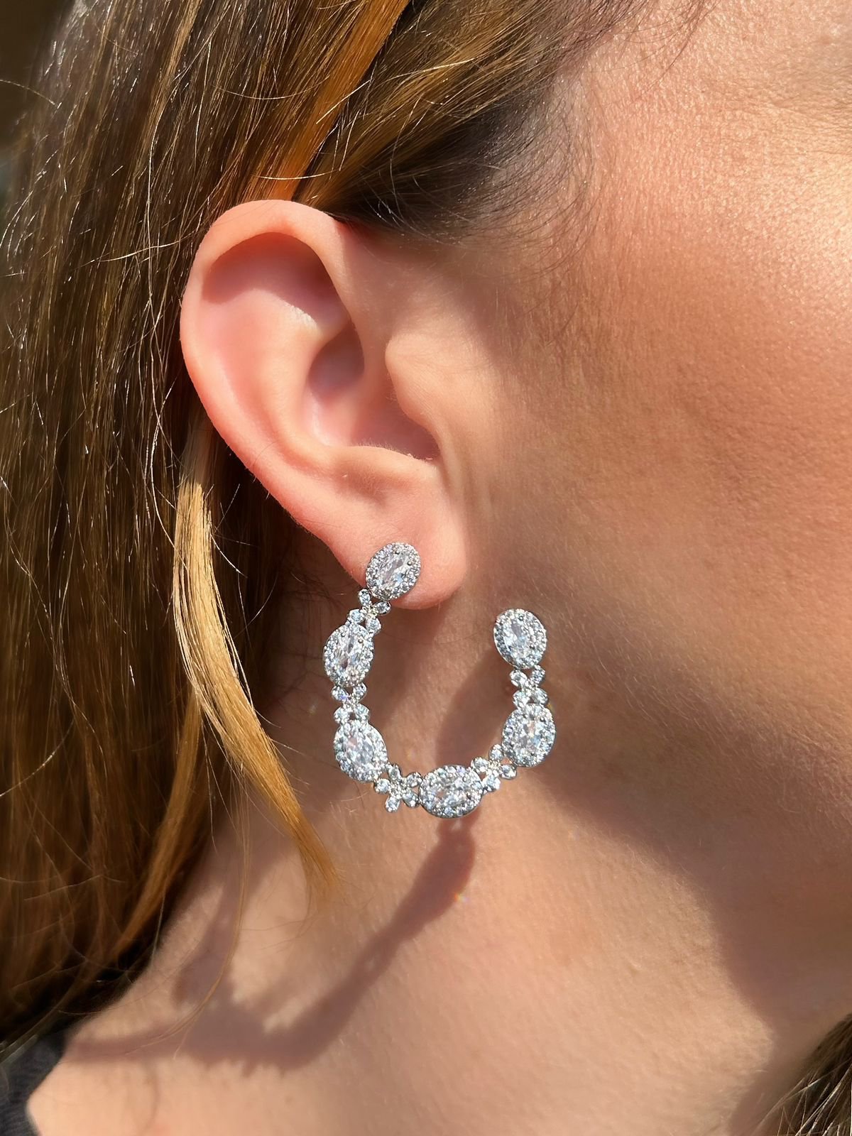 Brinco Argola Frontal Cristal Ródio Branco