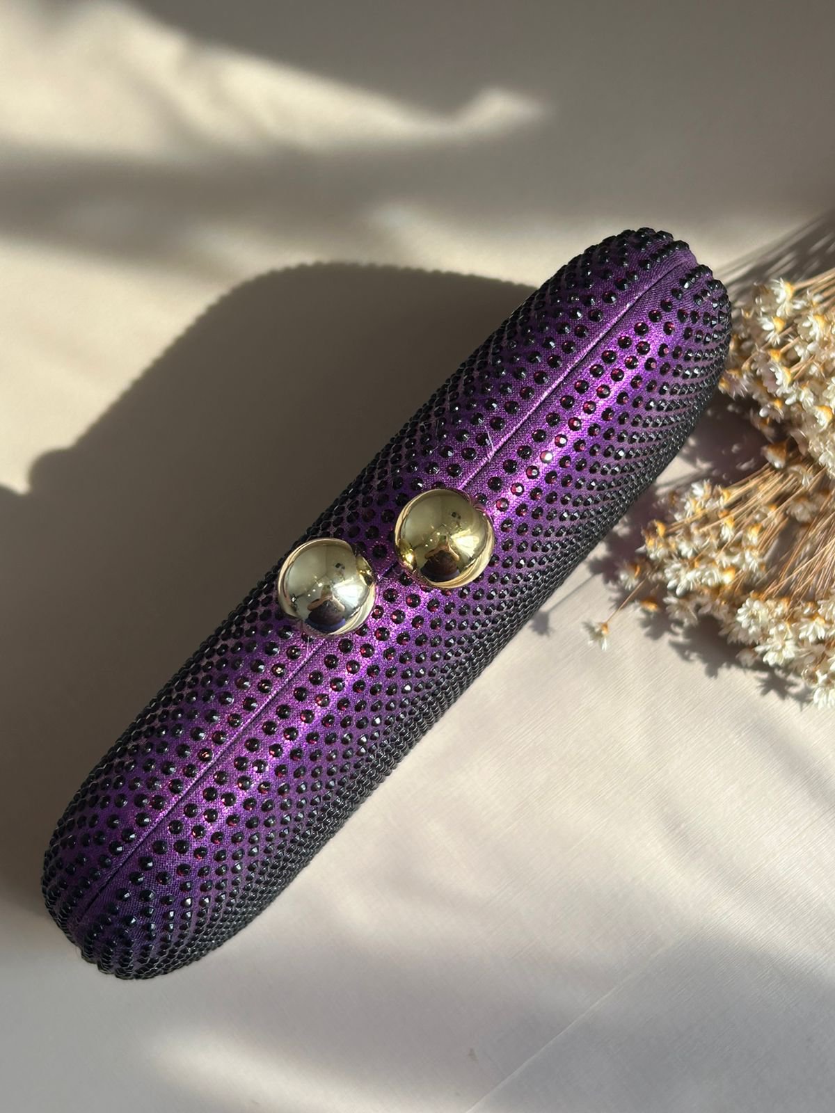 Clutch Cristais Ultra Violeta Fecho Esferas Douradas