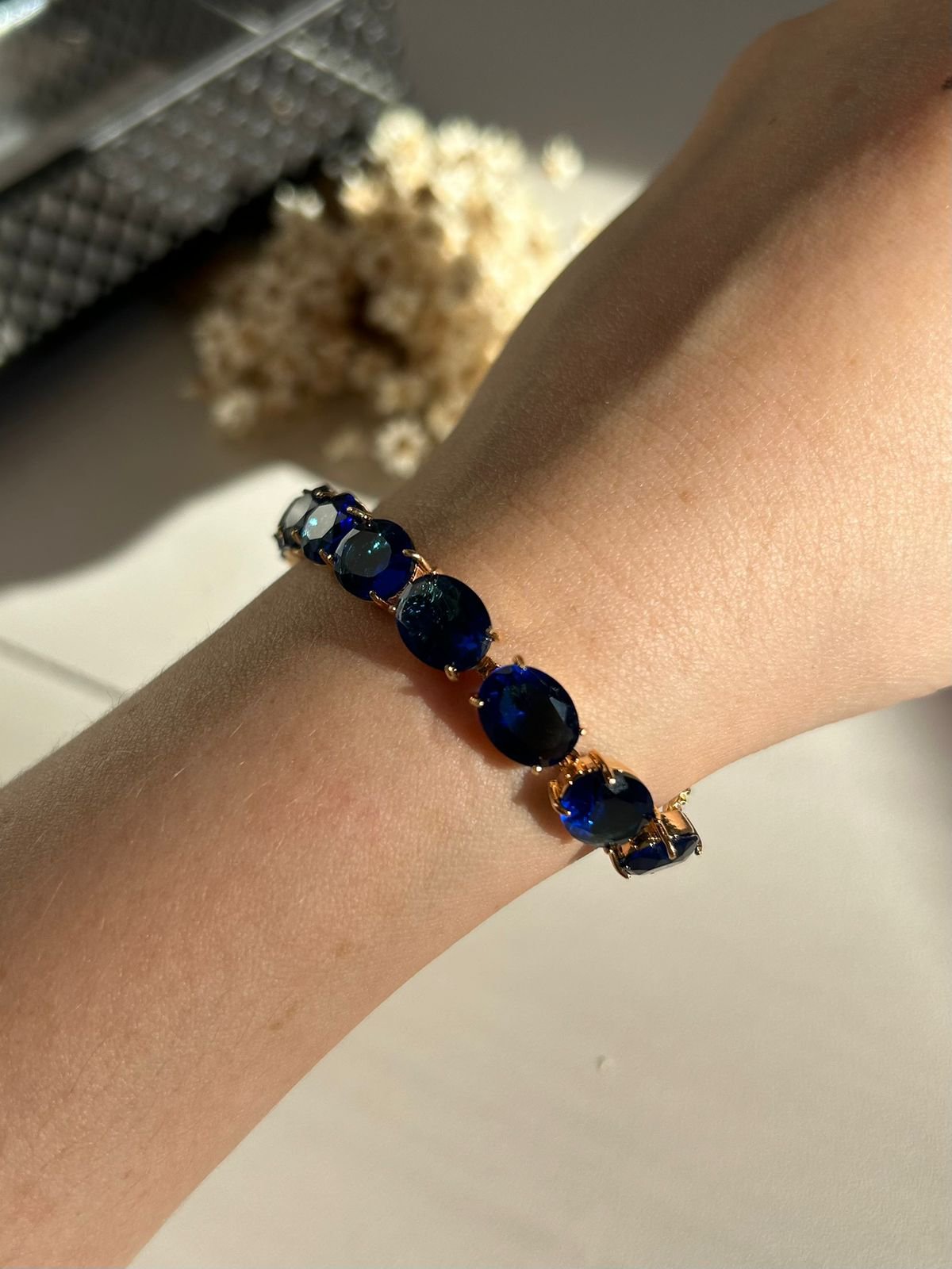 Pulseira Rivieira Pedras Ovais Safira Azul Em Ouro
