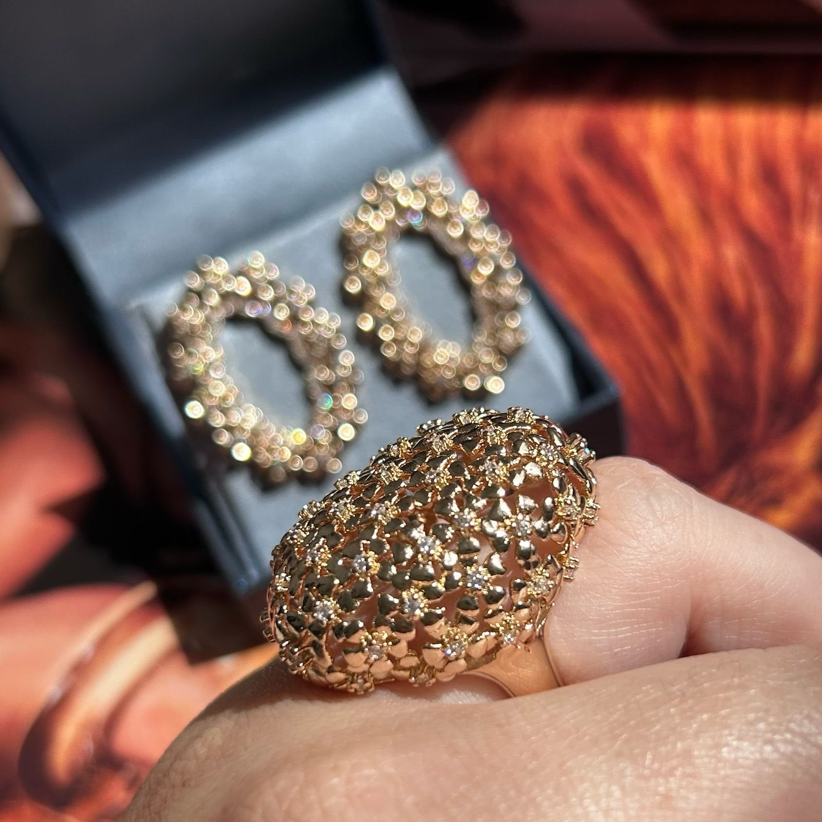 Conjunto Brinco e Anel Oval Dourado