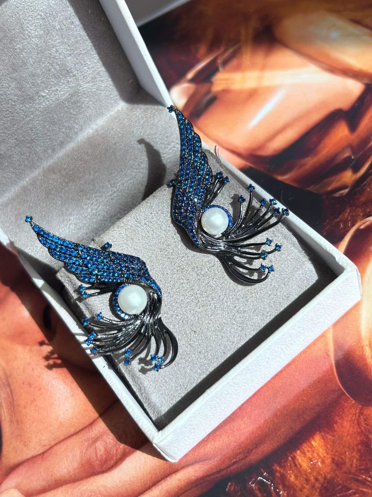 Brinco EarCuff Fenix Azul Safira