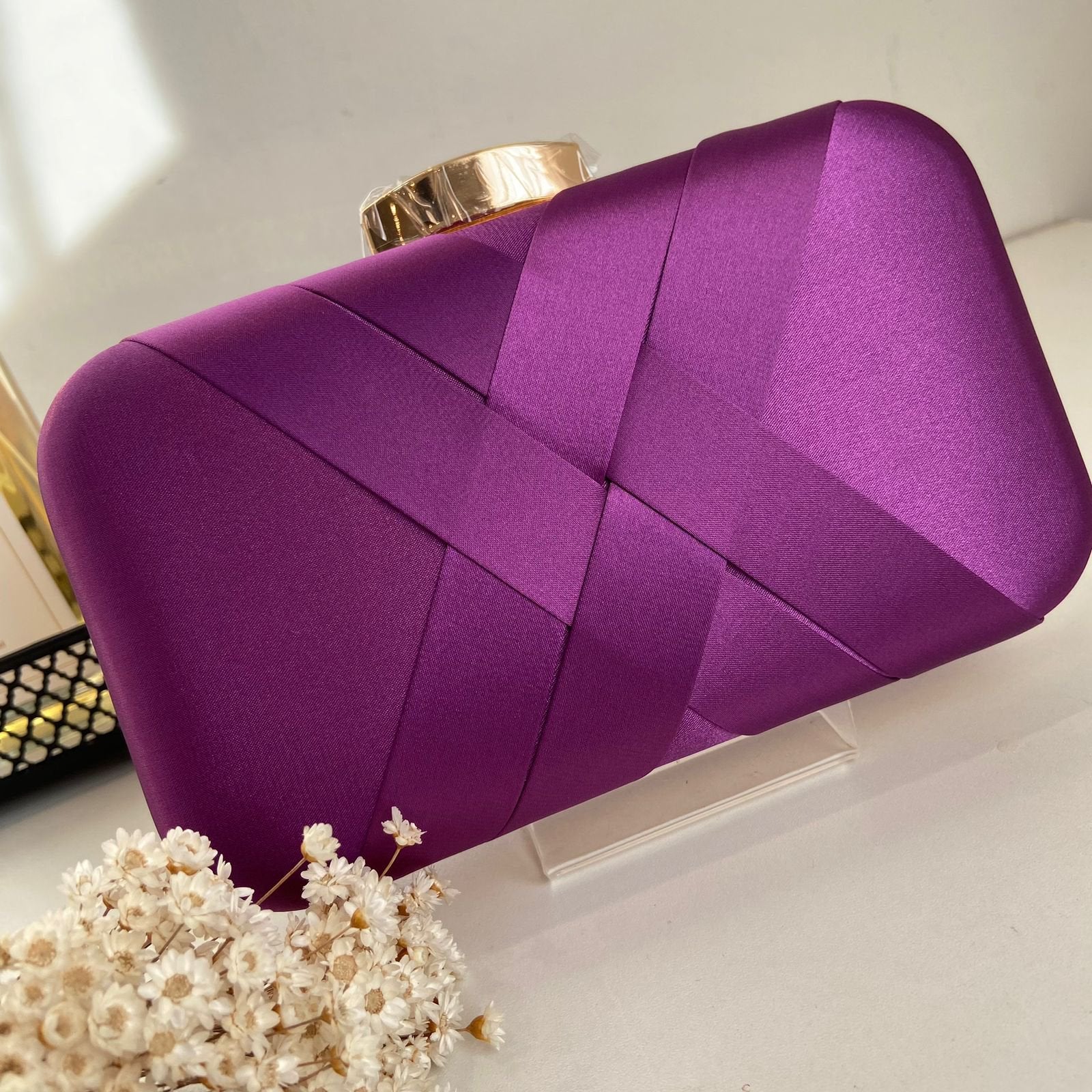 Clutch Retangular Acetinada Ultra Violeta