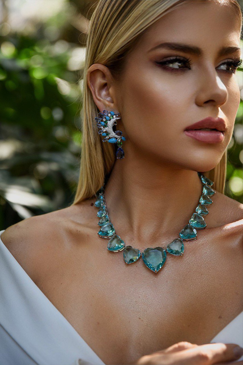 Brinco Meia Lua Turquesa e Tanzanita