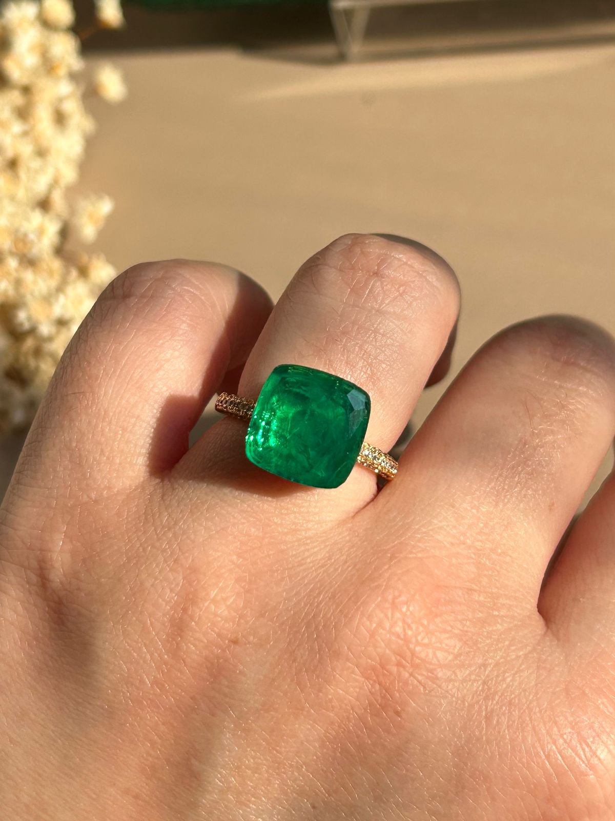 Anel Quadrado Verde Esmeralda Ouro