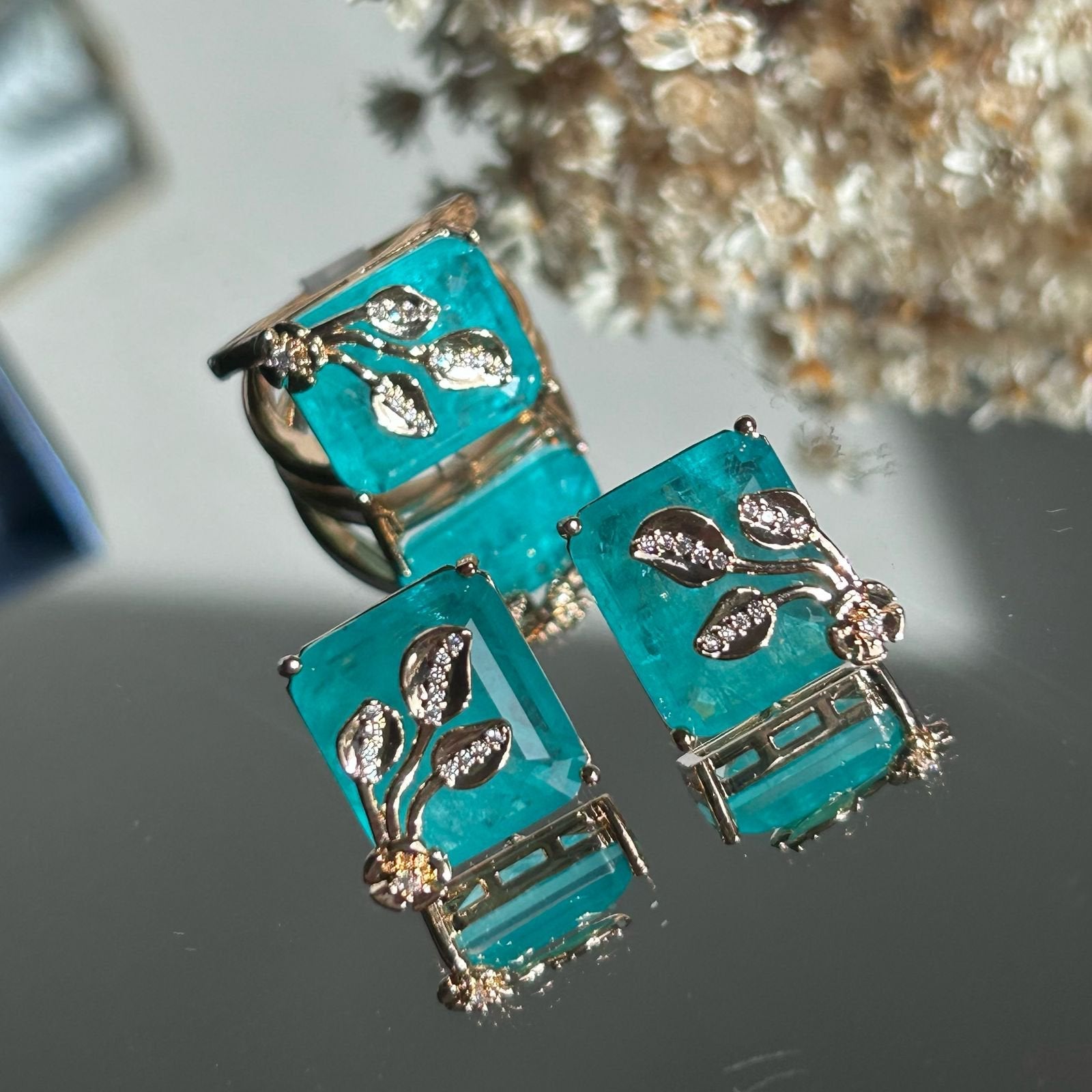 Conjunto Brinco e Anel Quadrado Turmalina Dourado