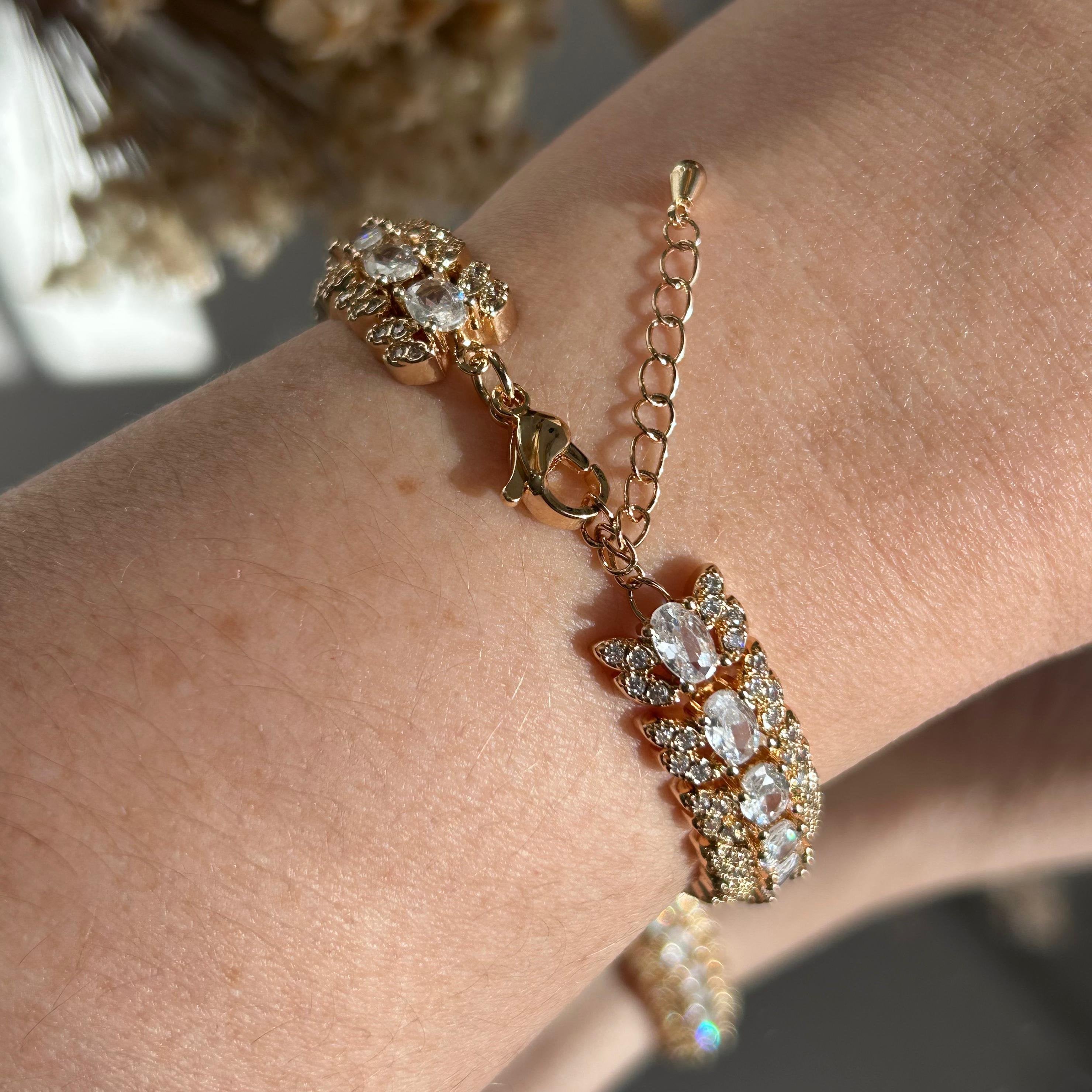 Pulseira Pedra Oval Dourado