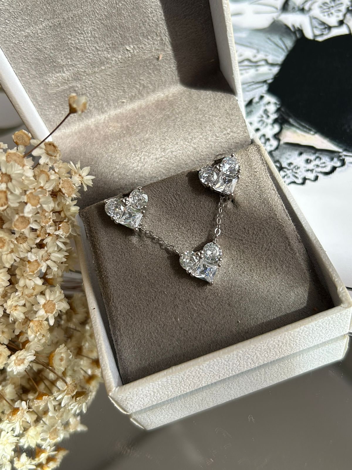 Conjunto Coração Tres Pedras Zircônia