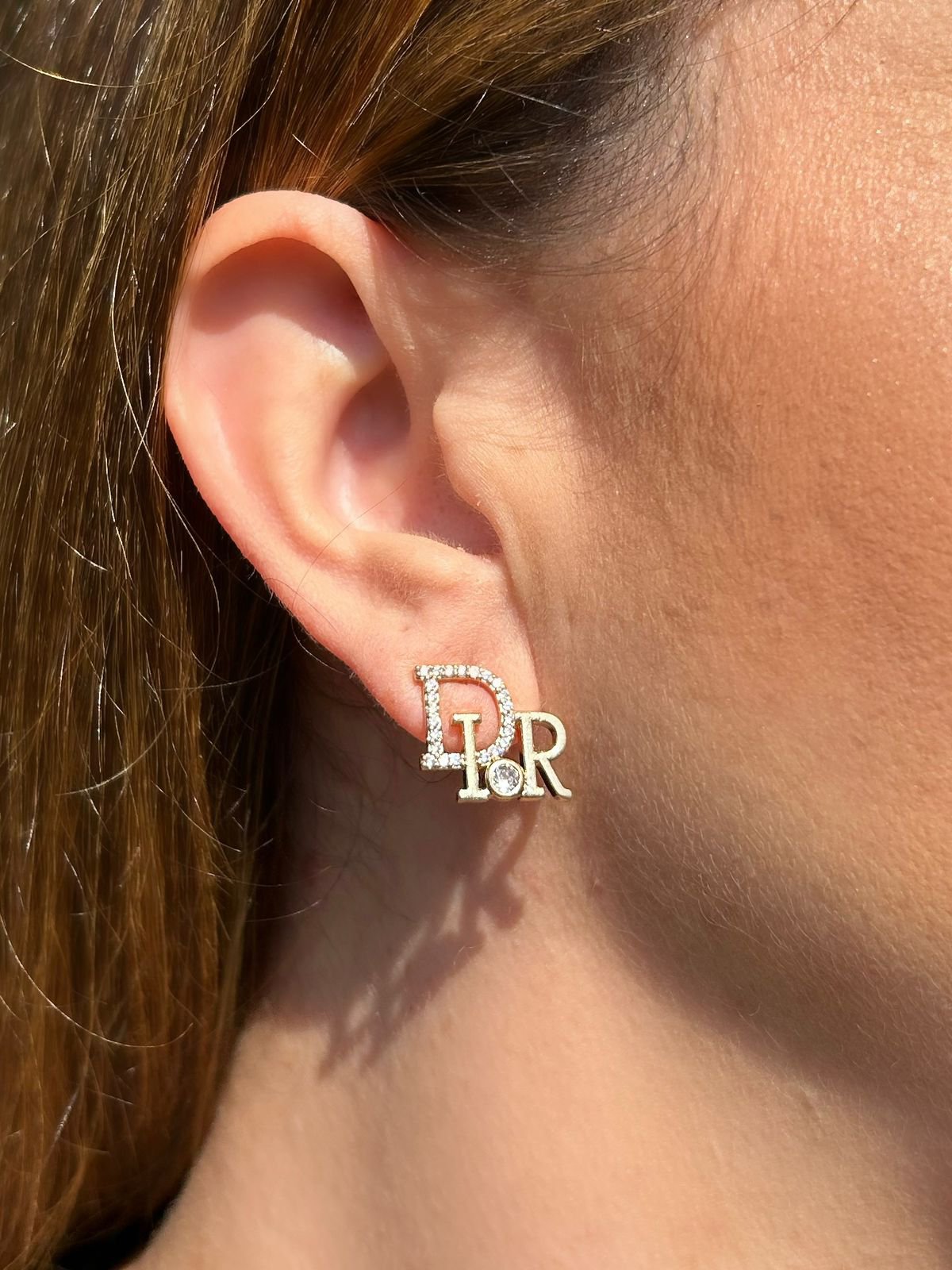 Brinco Inspiração Dior Prateado