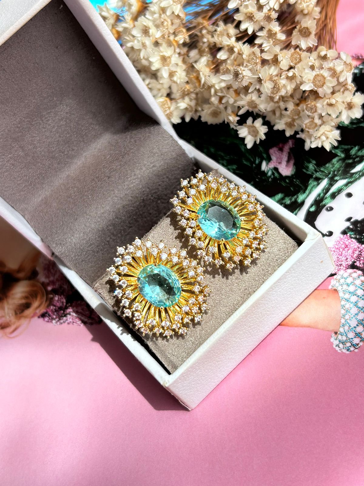 Brinco Raios Cristal Dourado