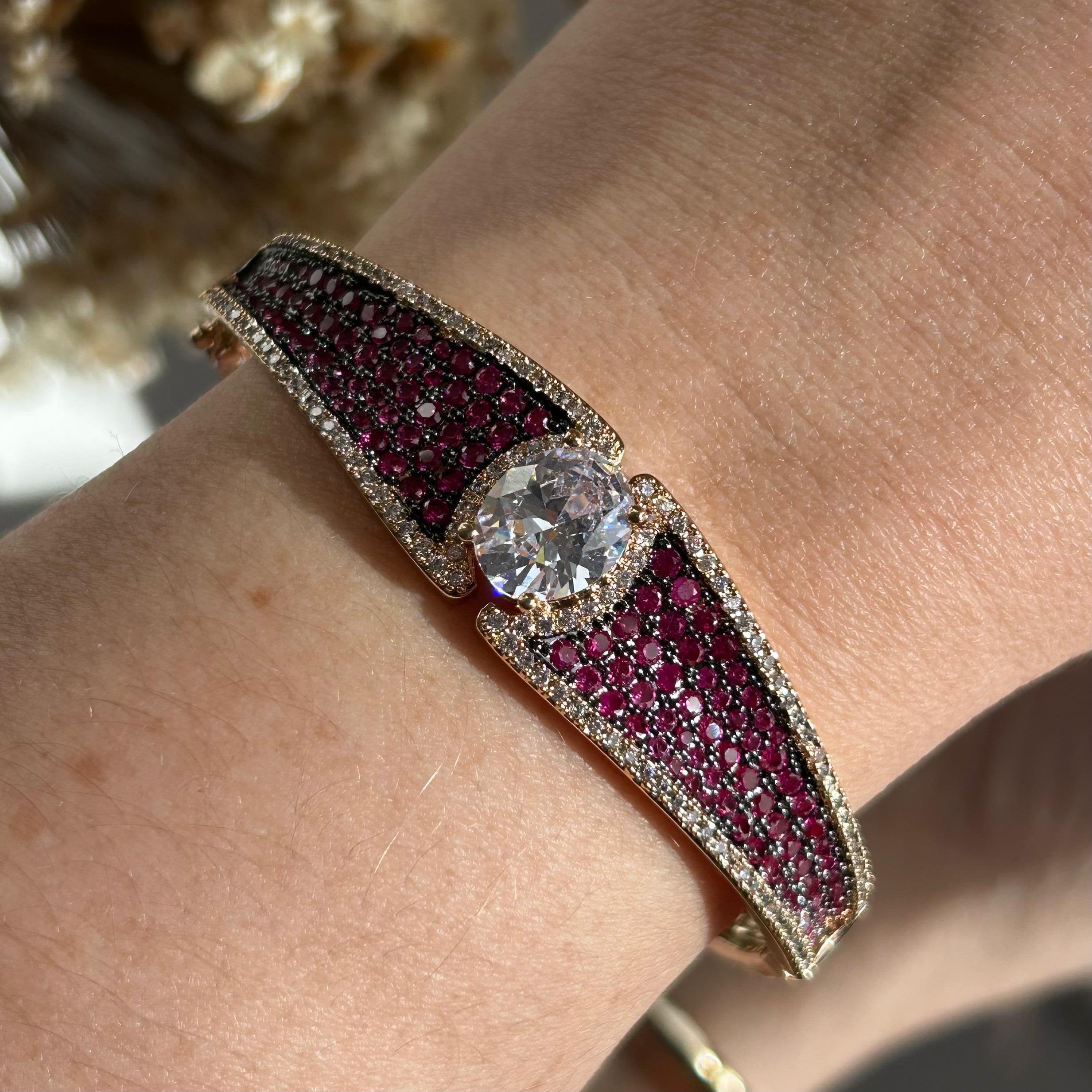 Bracelete Detalhe Safira Rosa