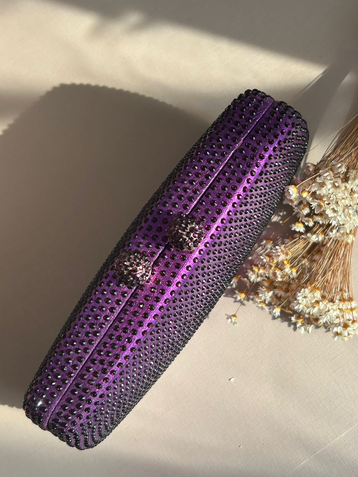 Clutch Cristais Fecho Ultra Violeta