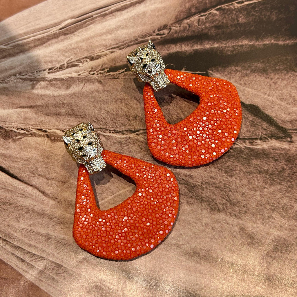 Brinco Pantera Galuchat