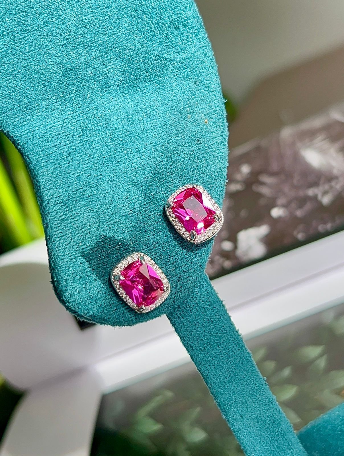 Brinco Retângular Safira Pink Prateado