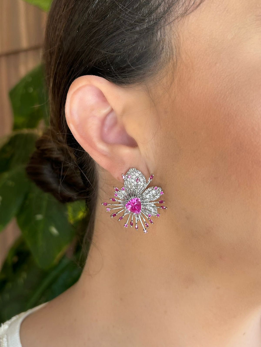 Brinco Raios Flor Safira Rosa Pink Rodio Branco
