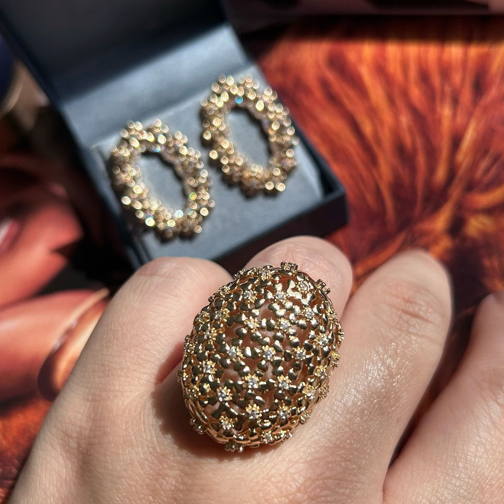 Conjunto Brinco e Anel Oval Dourado