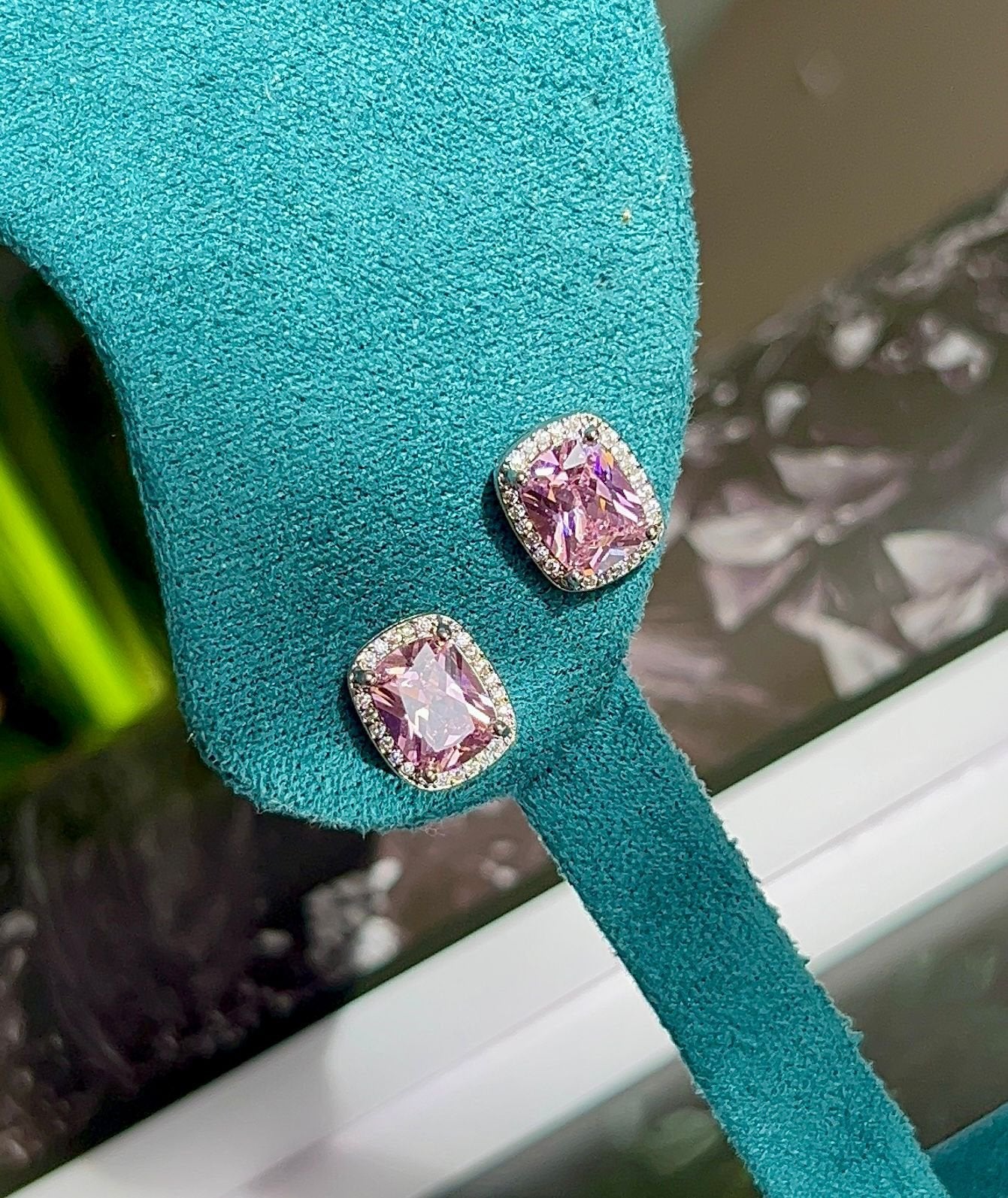 Brinco Retângular Light Pink Prateado