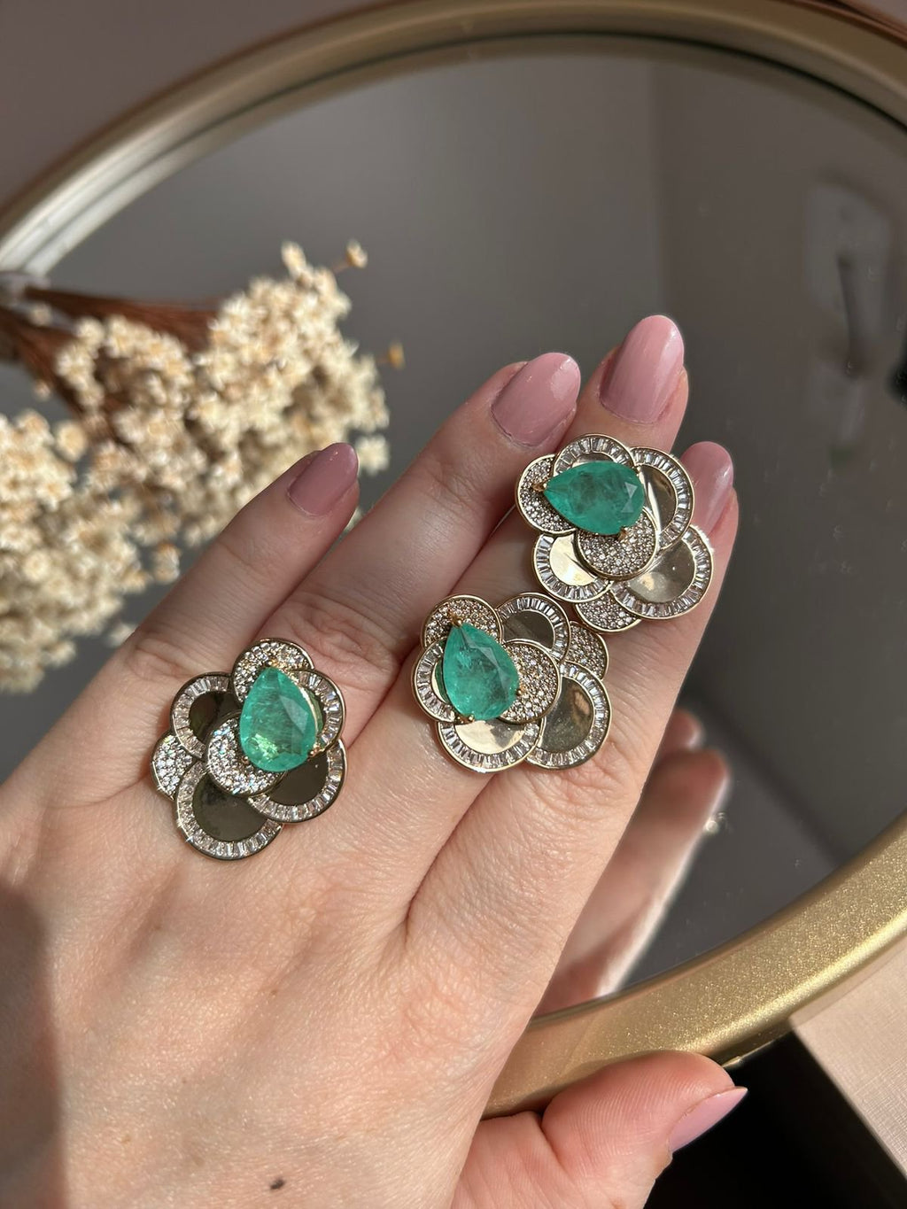 Conjunto de Brinco e Anel Camadas Pedra Turmalina