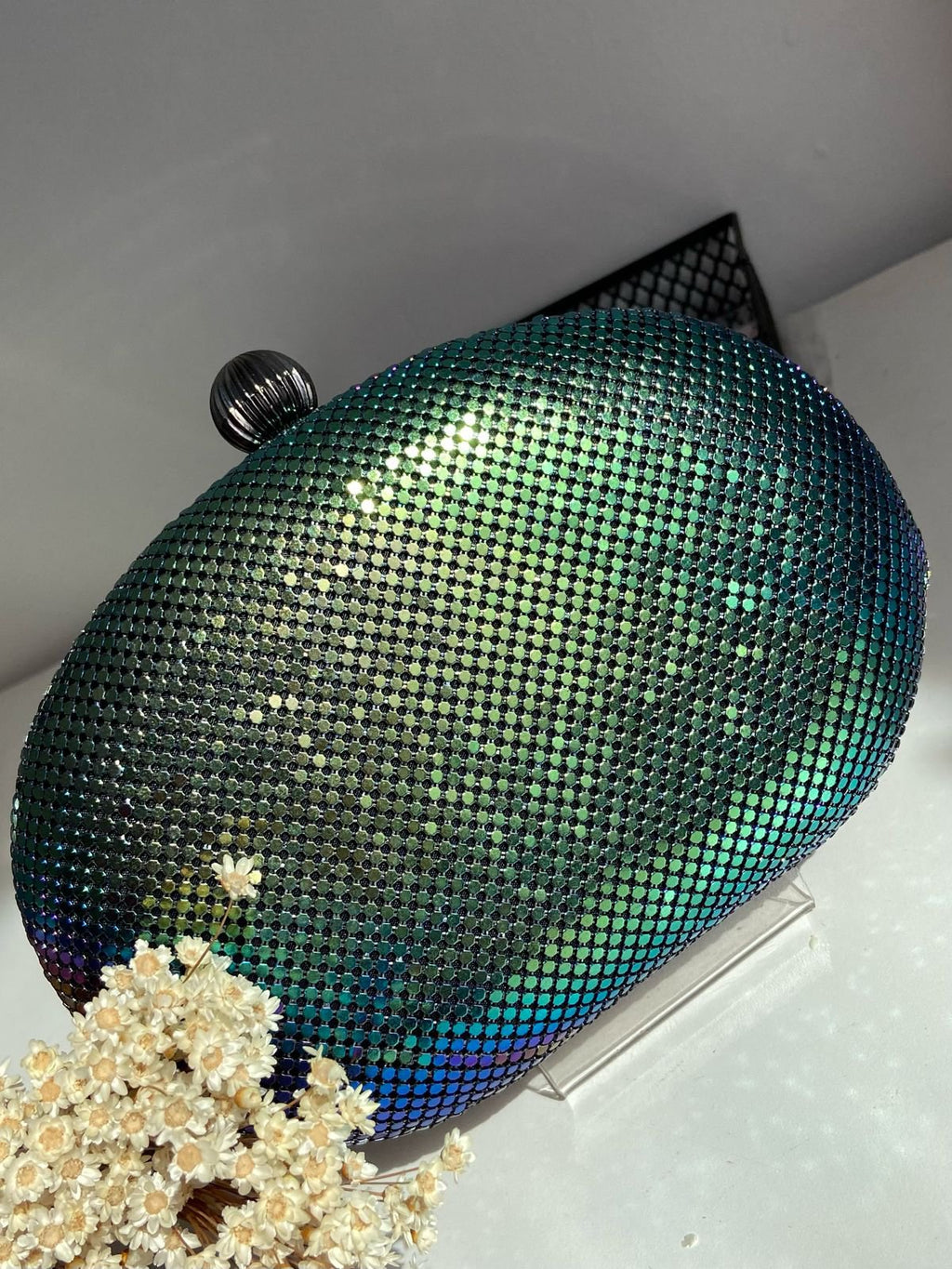 Clutch Oval Laminada Bicolor
