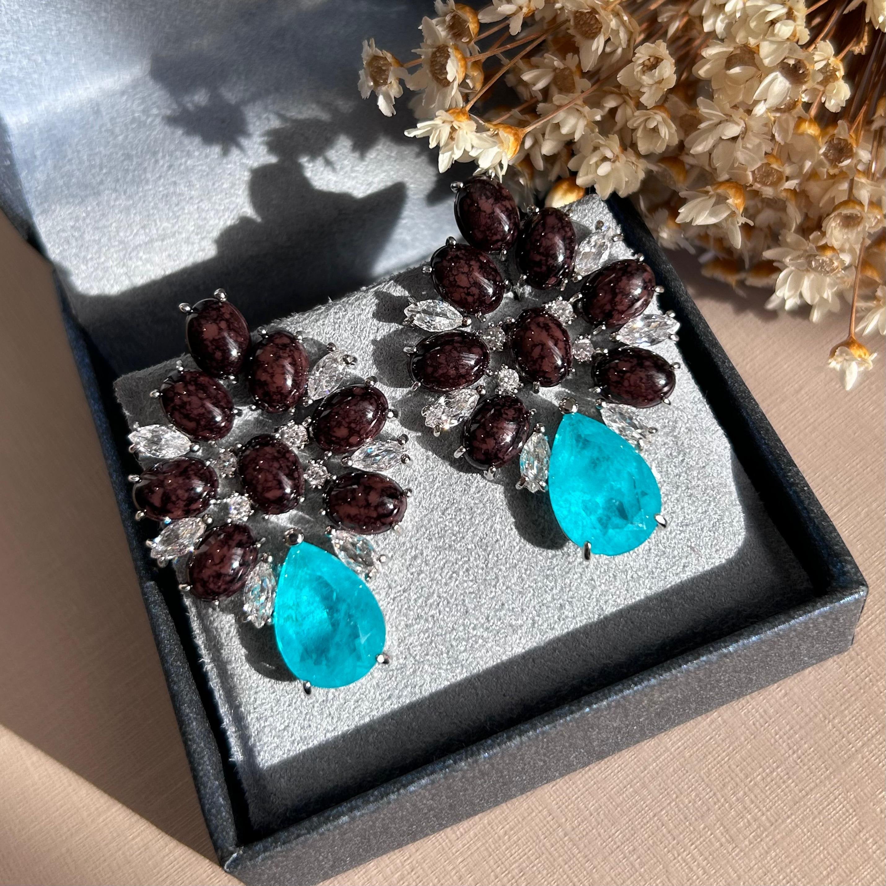 Brinco Morrom com Gota Turmalina Azul