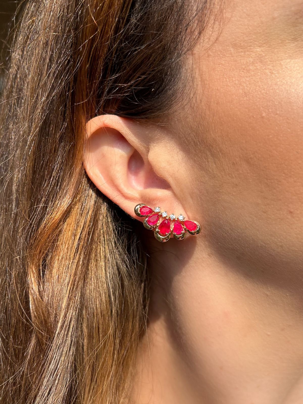 Brinco EarCuff Gotas Cherry Ouro