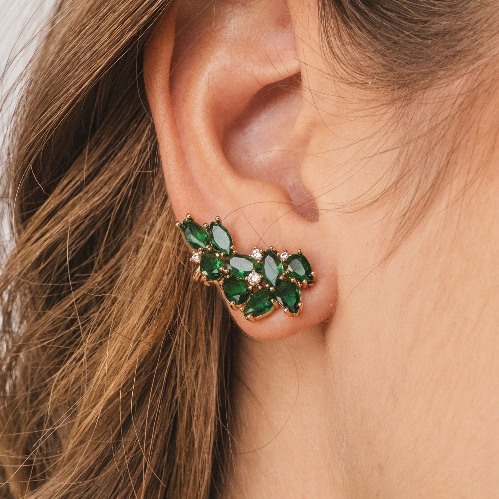 Brinco Earcuff Verde Esmeralda Dourado