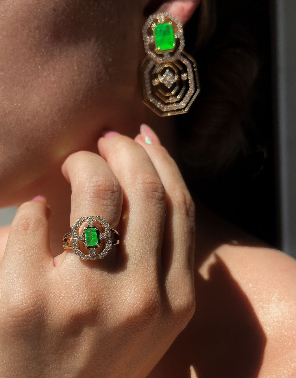 Conjunto Brinco e Anel Square Verde Banho Ouro