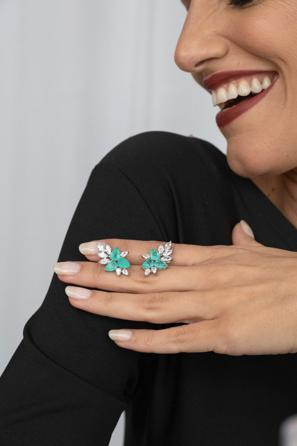 Brinco EarCuff Gotas Turmalina Prateado