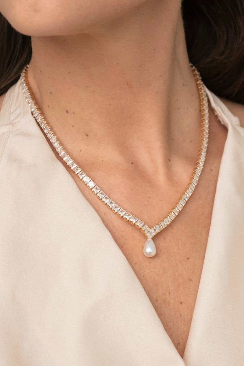 Colar Riviera Zirconia Quadrada Com Pérola Dourado