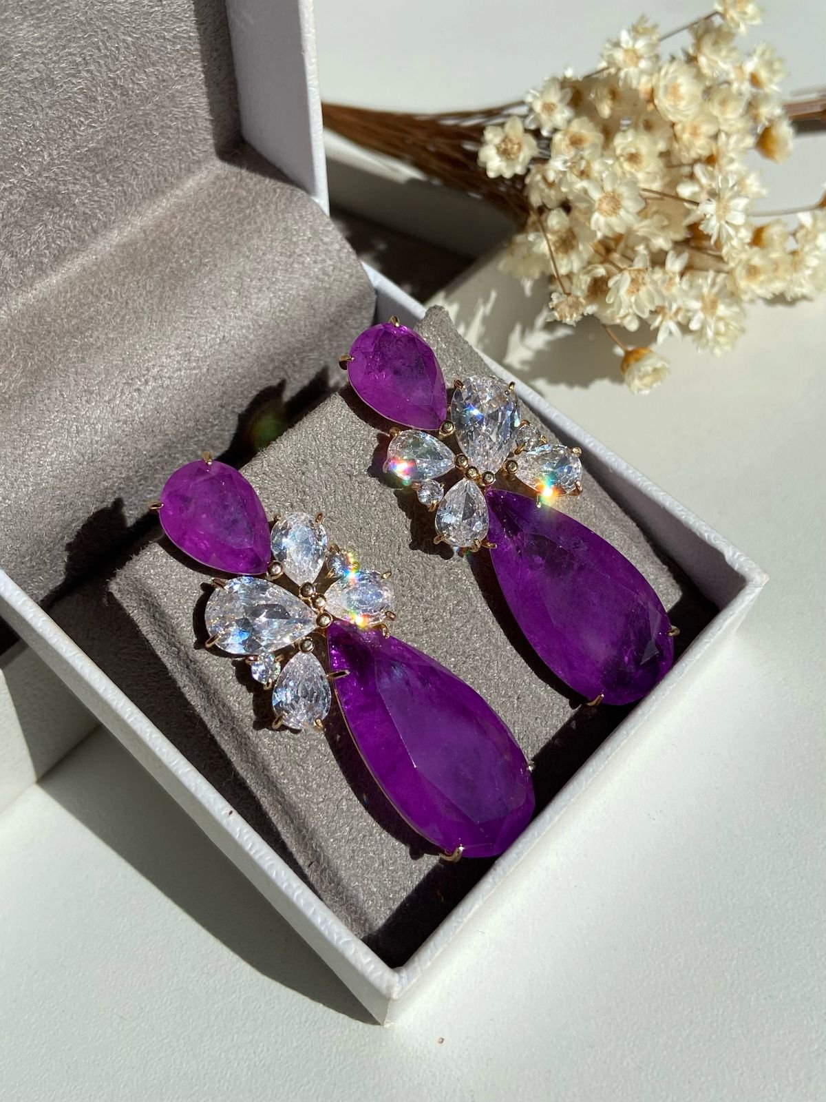 Brinco Ana Ultravioleta Banho Em Ouro