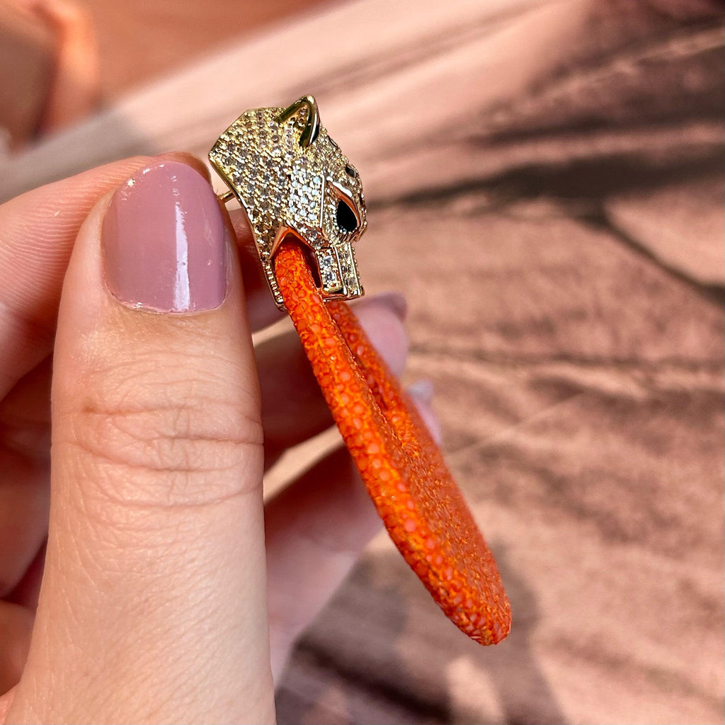 Brinco Pantera Galuchat