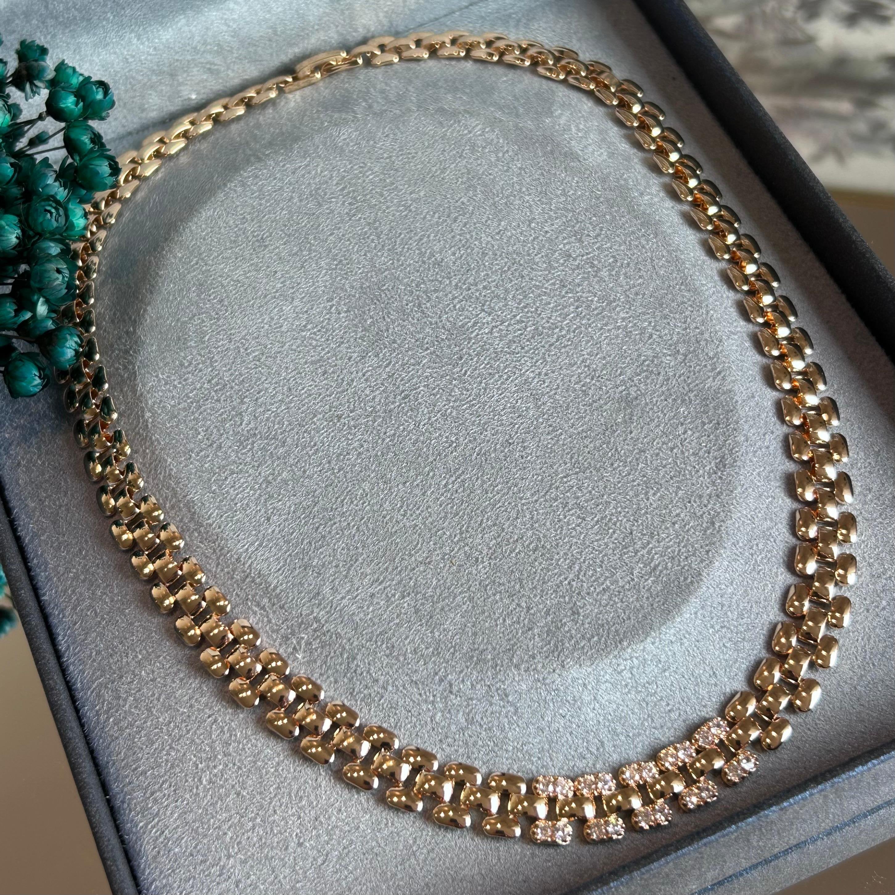 Colar Elo Clock Detalhes Zircônia