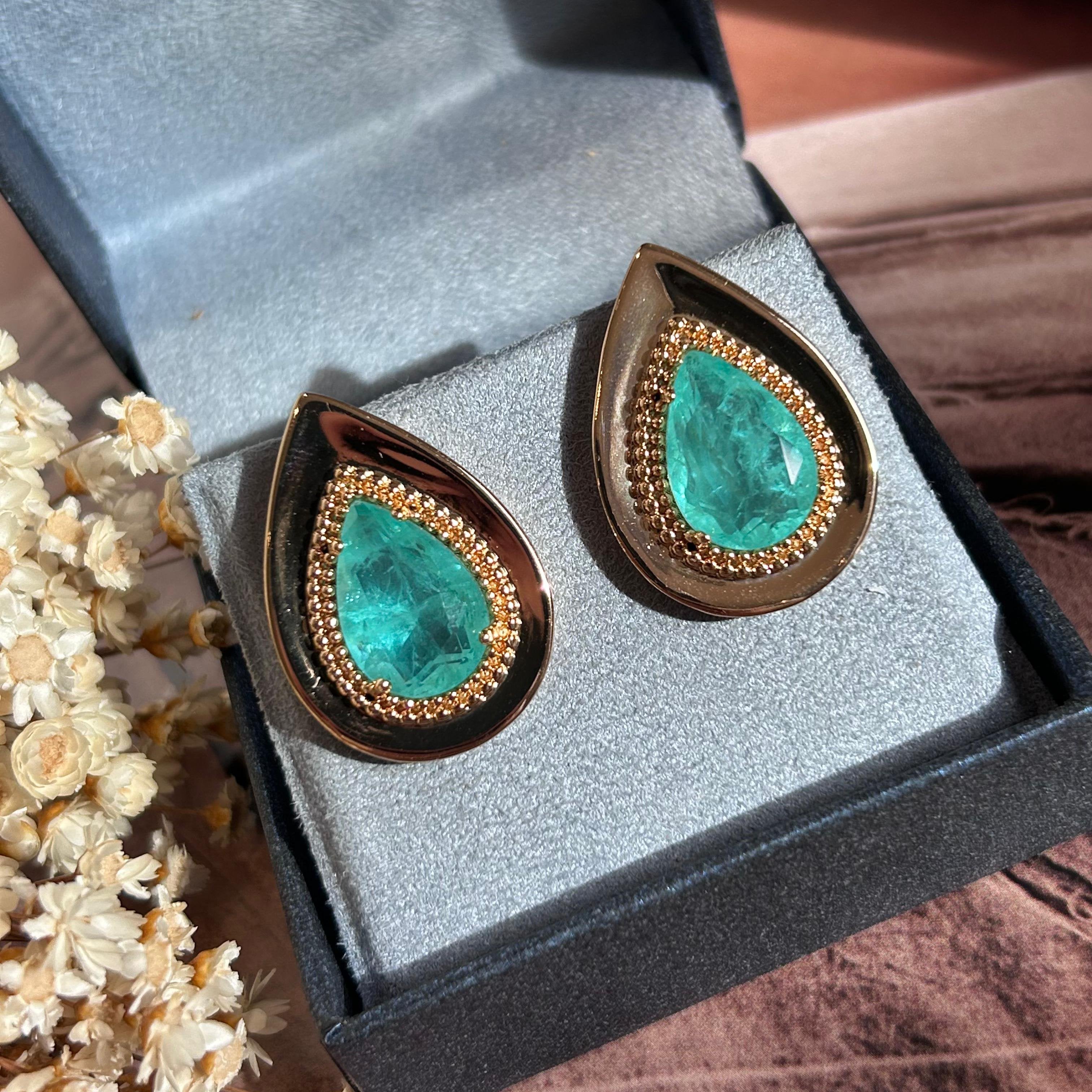 Brinco Maxi Gota Turmalina Dourado