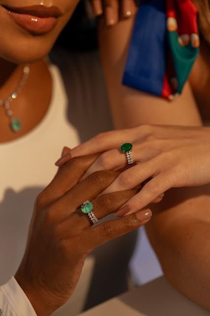 Anel Redondo Turmalina Prateado