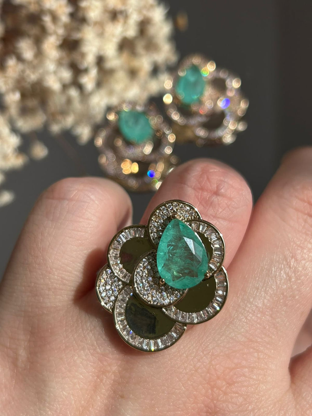 Conjunto de Brinco e Anel Camadas Pedra Turmalina