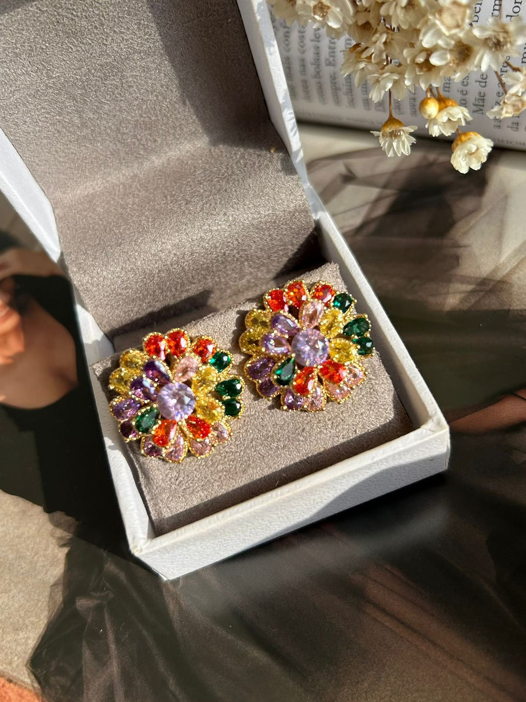 Brinco Flor Camadas Colorido