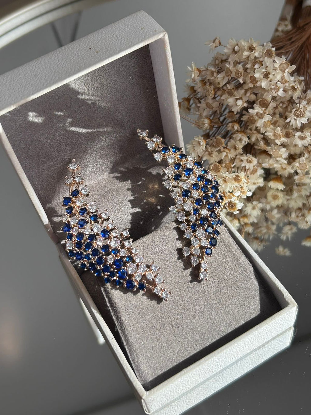 Brinco EarCuff Luxo Azul Safira