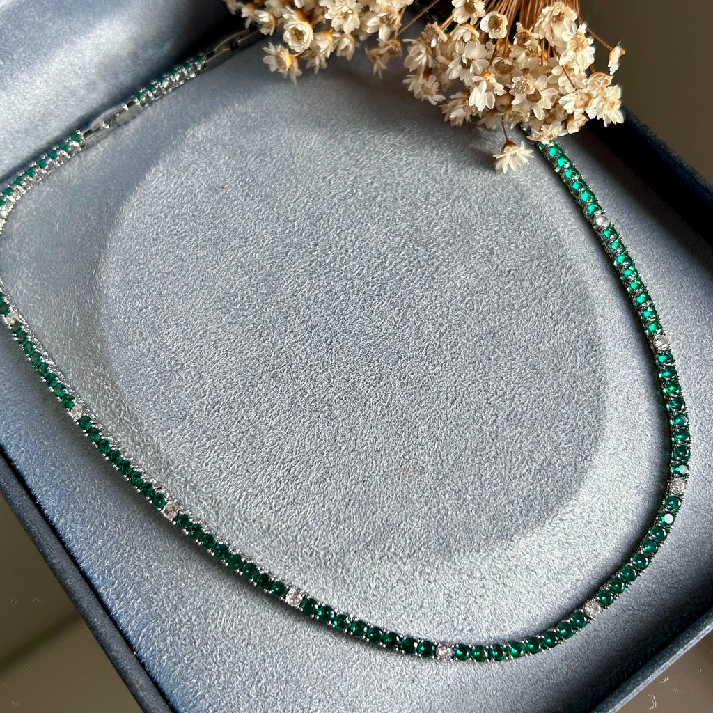 Colar Riviera 4 garras Mesclada Verde Esmeralda