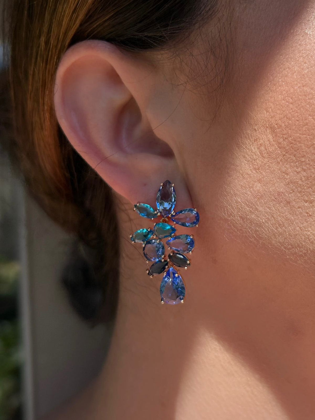 Brinco Pedras Navetes Tanzanita e Água Marinha Dourado