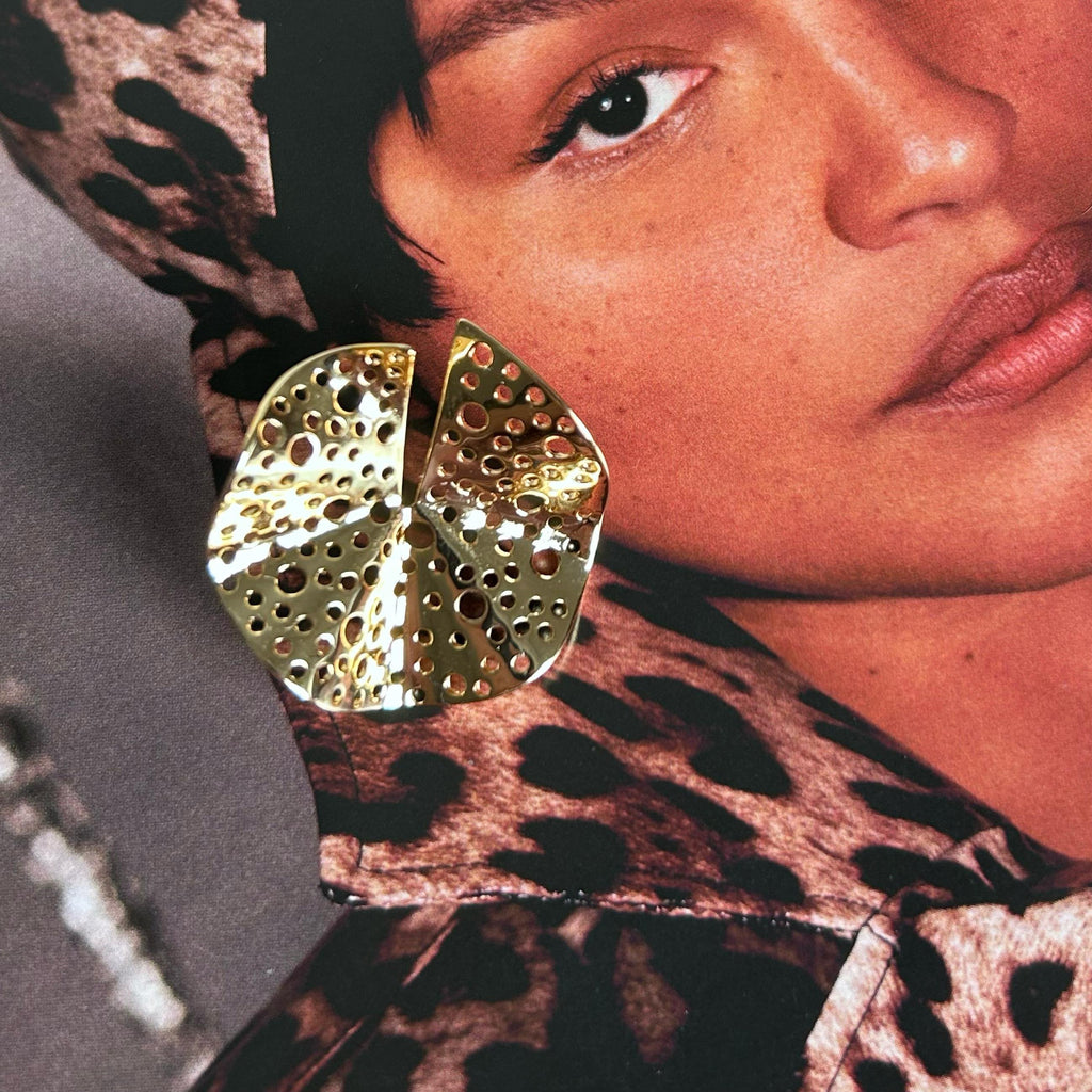 Brinco Dancing Days Dourado