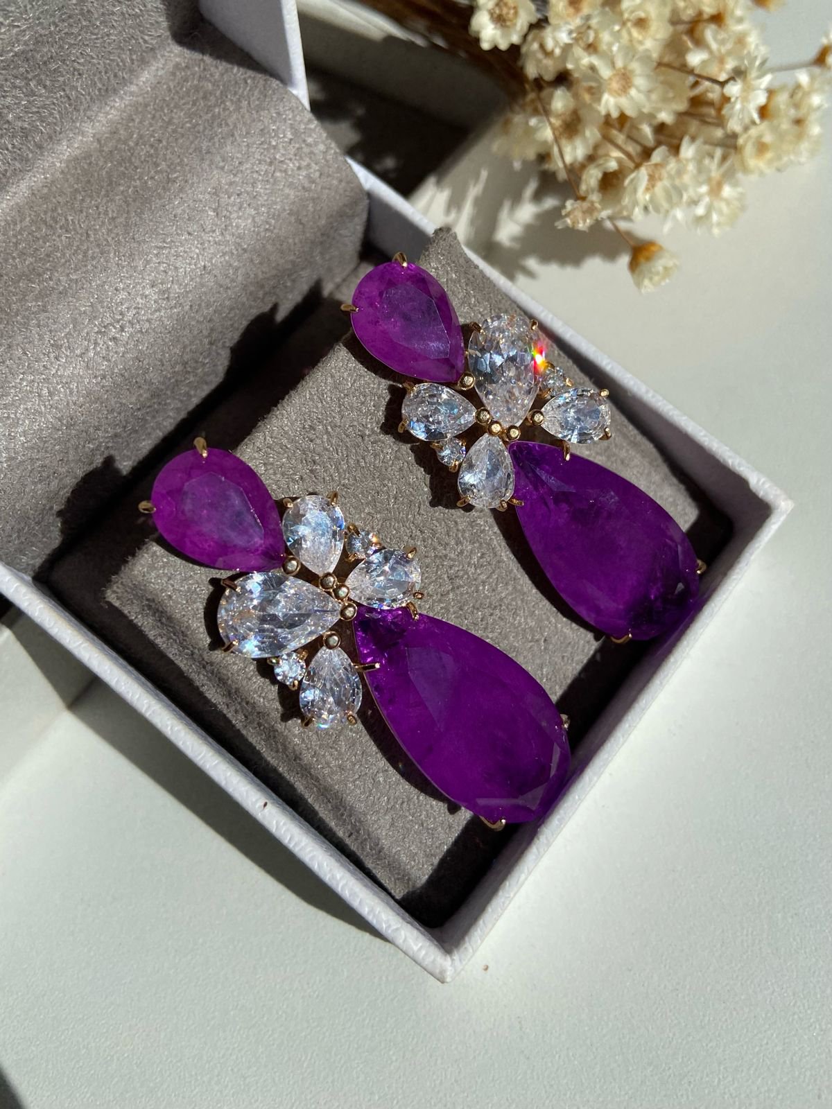 Brinco Ana Ultravioleta Banho Em Ouro