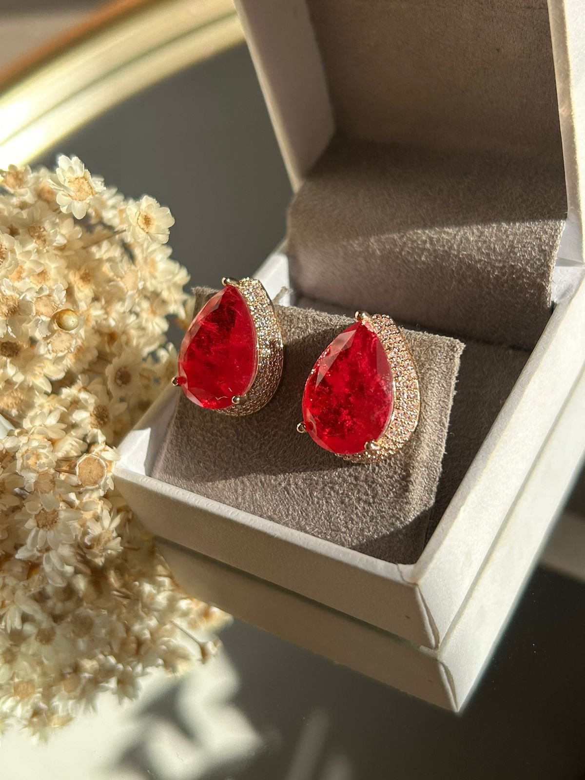 Conjunto Luxo Brinco e Anel Gota Cherry Ouro.