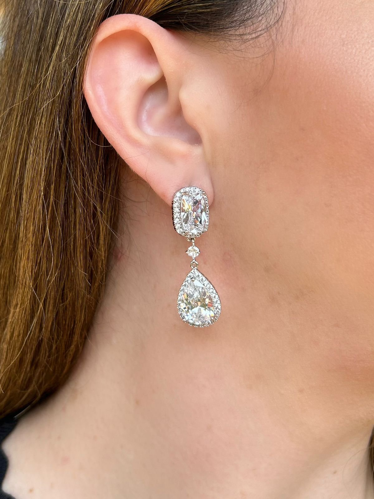 Brinco Cristal Gota Ródio Branco