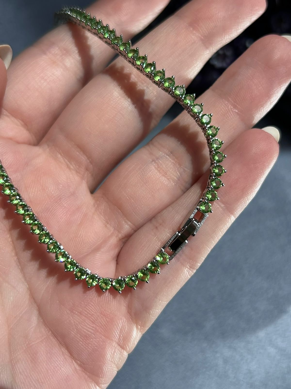 Riviera 3 Garras Verde Peridoto Prateada