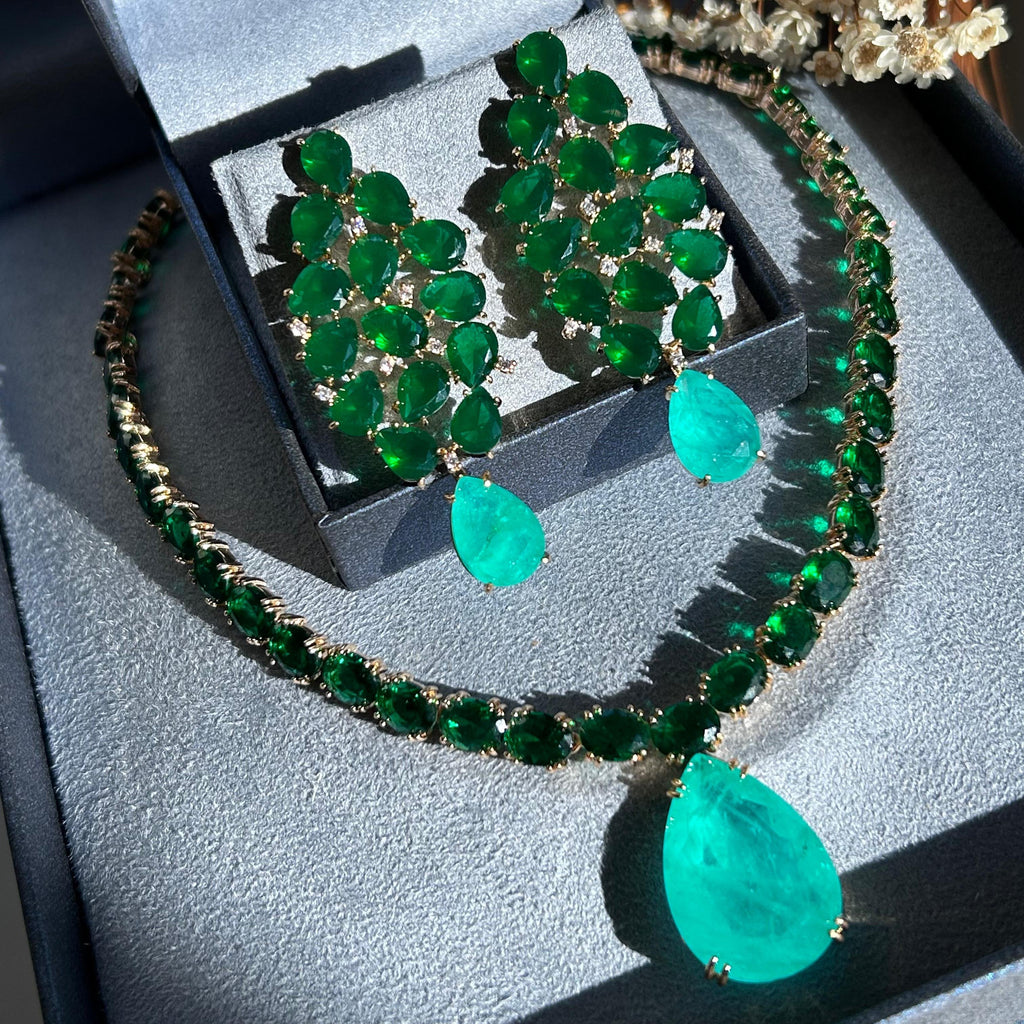 Conjunto Brinco e Colar Verde Esmeralda e Turmalina