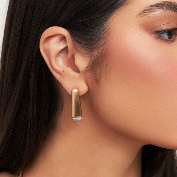 Brinco Palito Ouro Acetinado