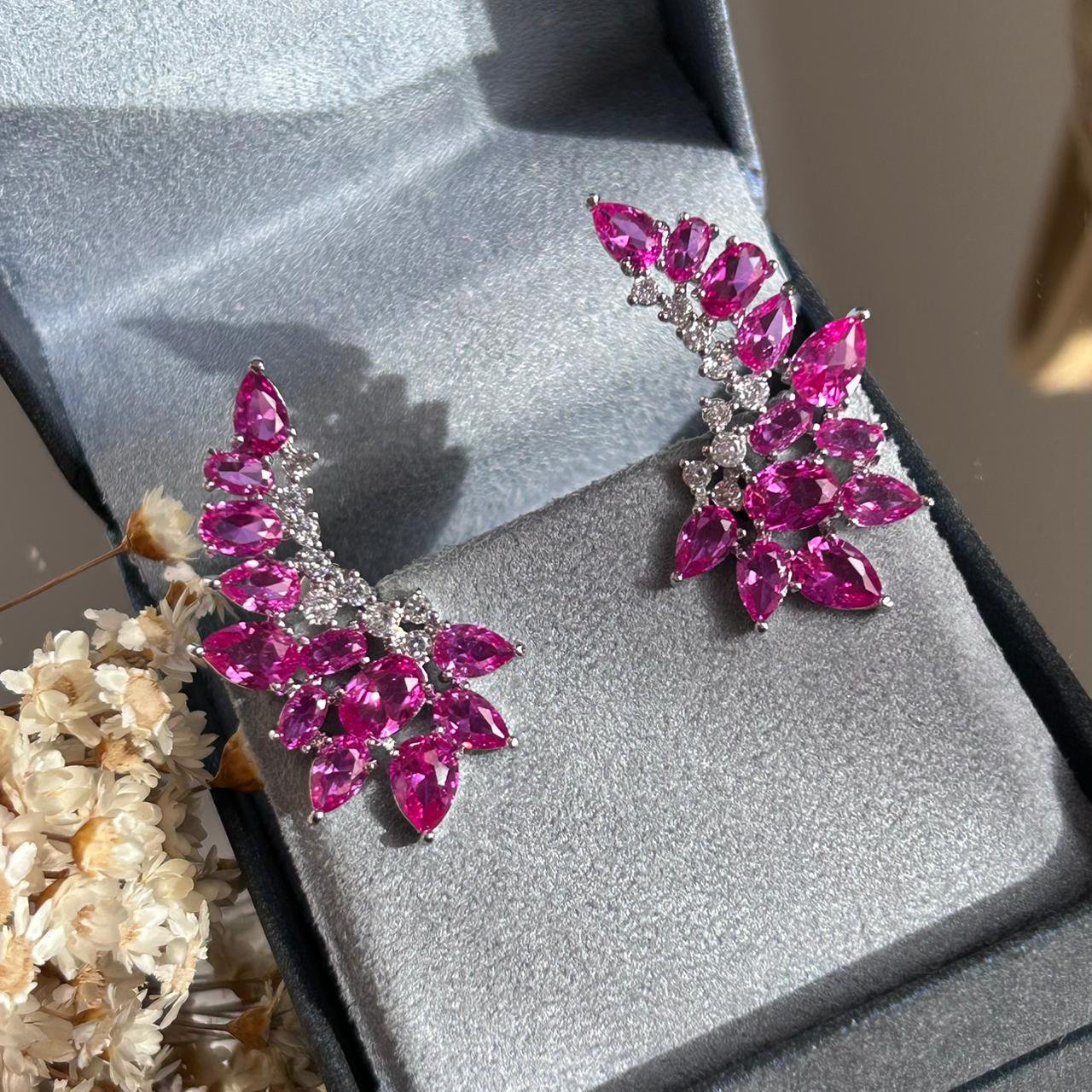 Brinco EarCUff Gotas Safira Rosa