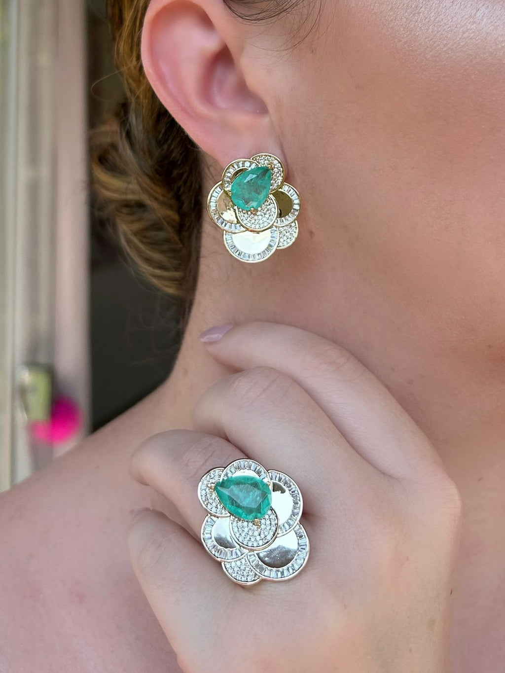 Conjunto de Brinco e Anel Camadas Pedra Turmalina